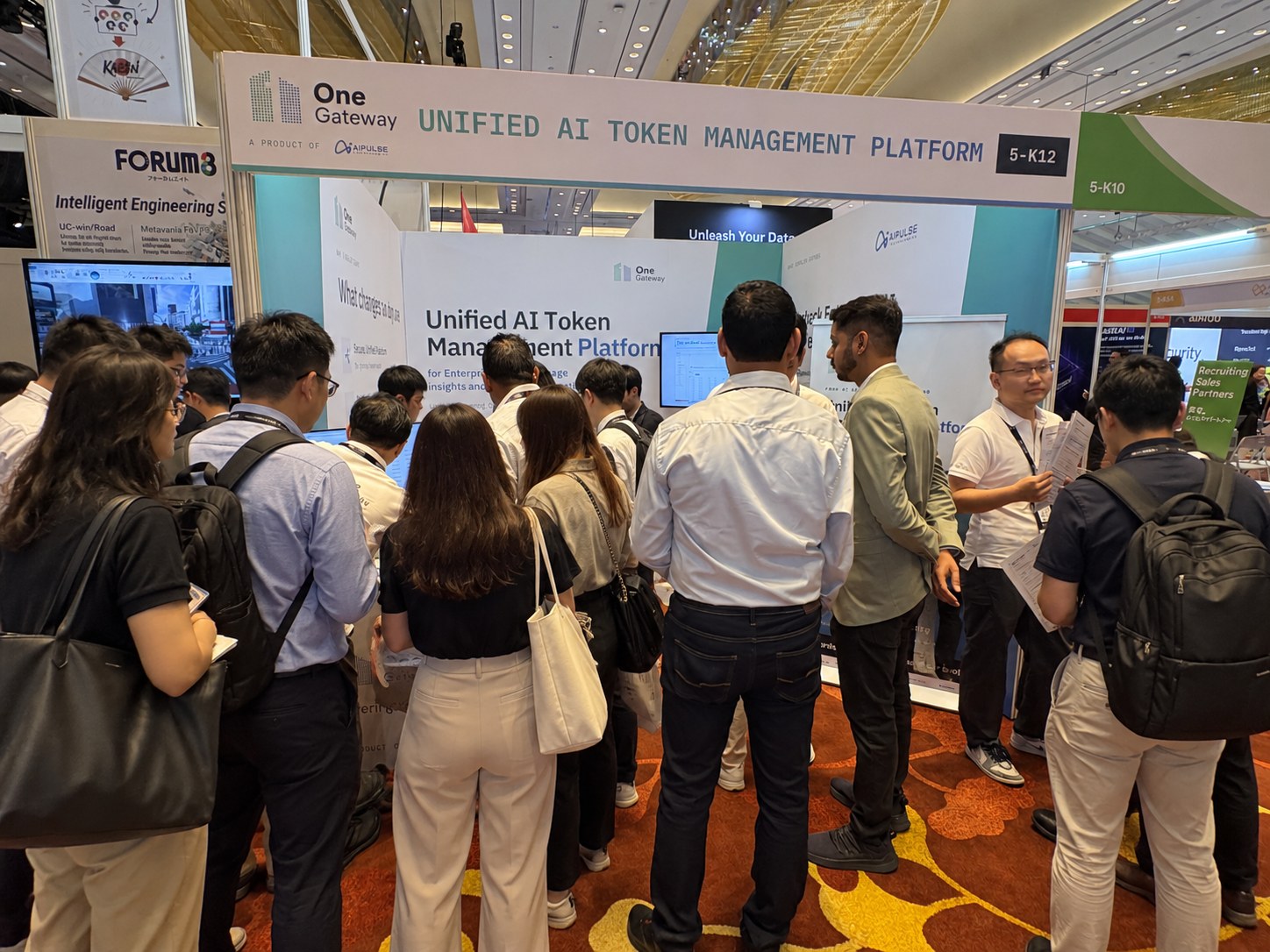 Peak Crowd at Booth 5-K12.